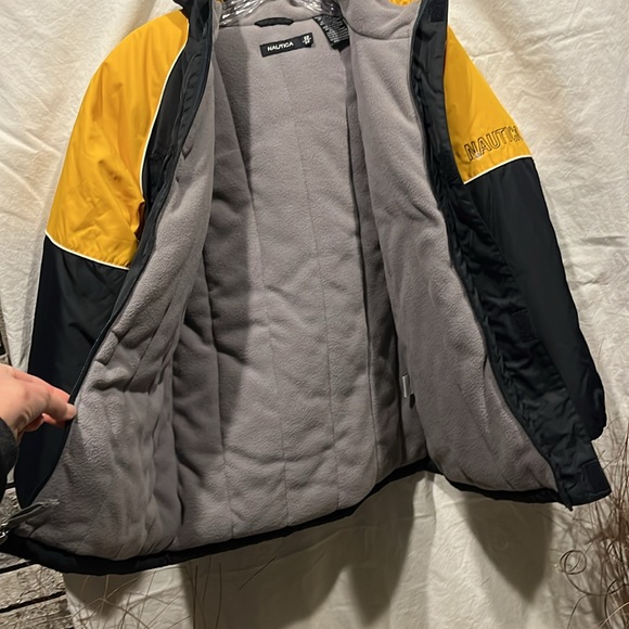 NAUTICA BIG BOY LOGO size 12-14 Hooded zip up w pockets EUC WINTER COAT w detail - Picture 5 of 9